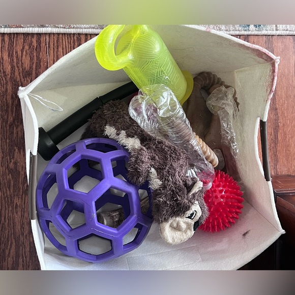 🆕 Pet toy rectangular Storage Bin - Picture 7 of 8